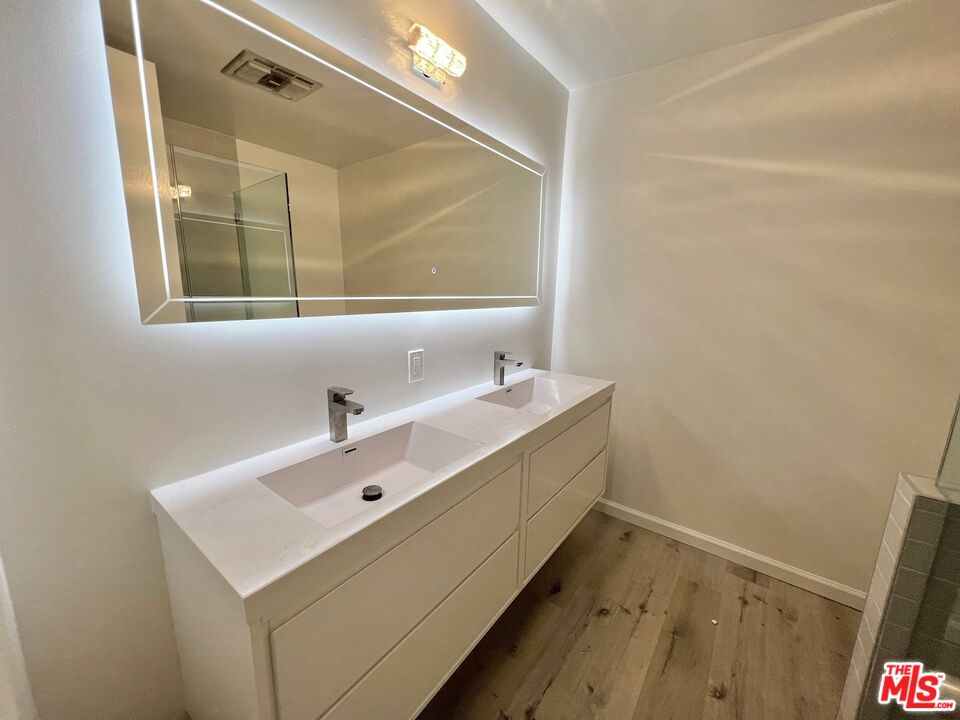 1336 Franklin St Unit: A