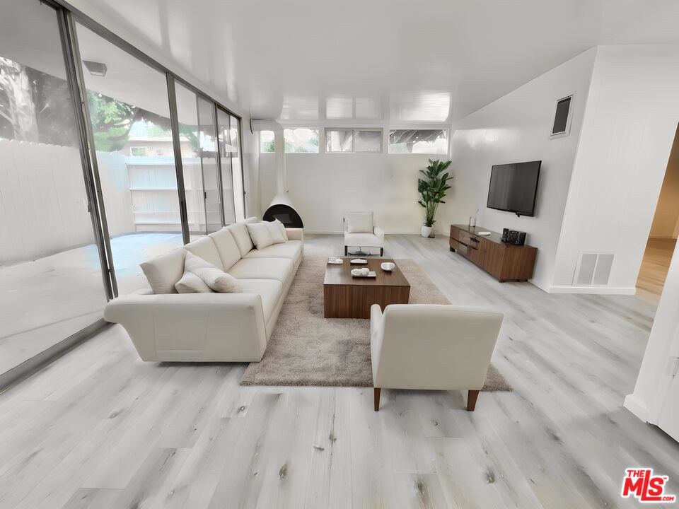 1336 Franklin St Unit: A
