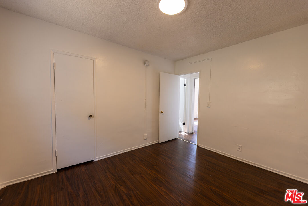 275 Lucas Ave Unit: 11