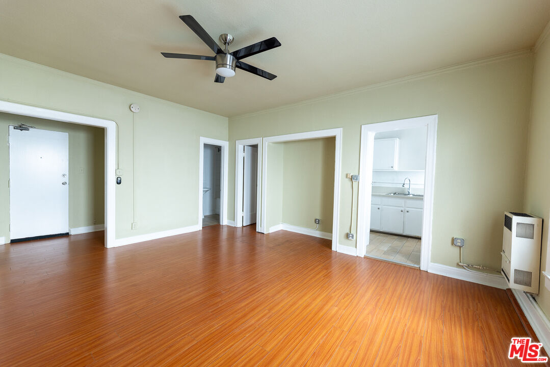 661 Shatto Pl Unit: 405