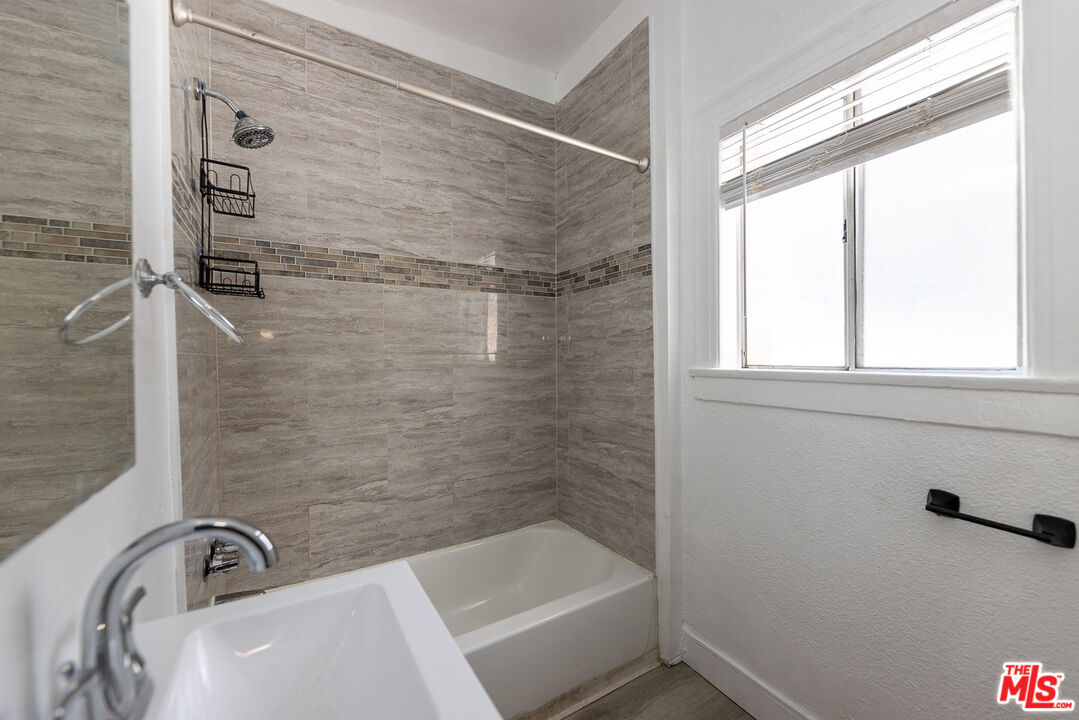 661 Shatto Pl Unit: 109