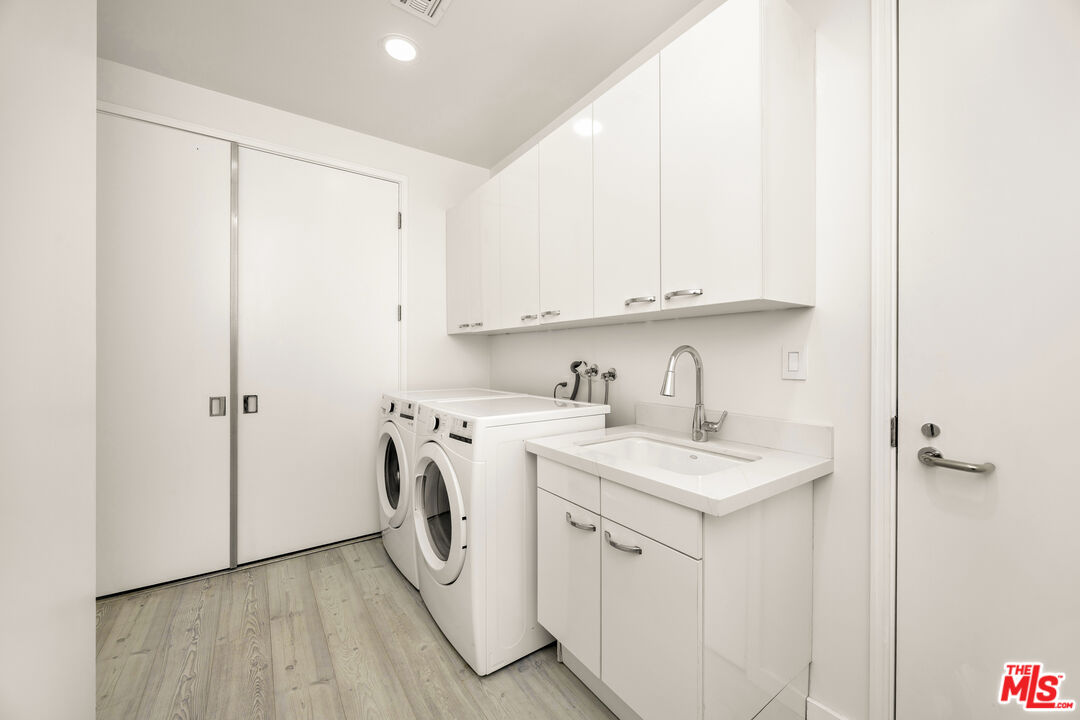 10380 Wilshire Blvd Unit: 404