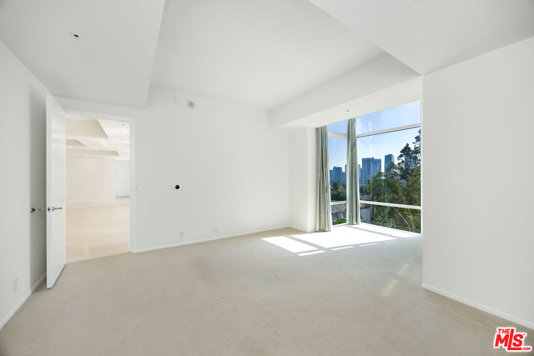 10380 Wilshire Blvd Unit: 404