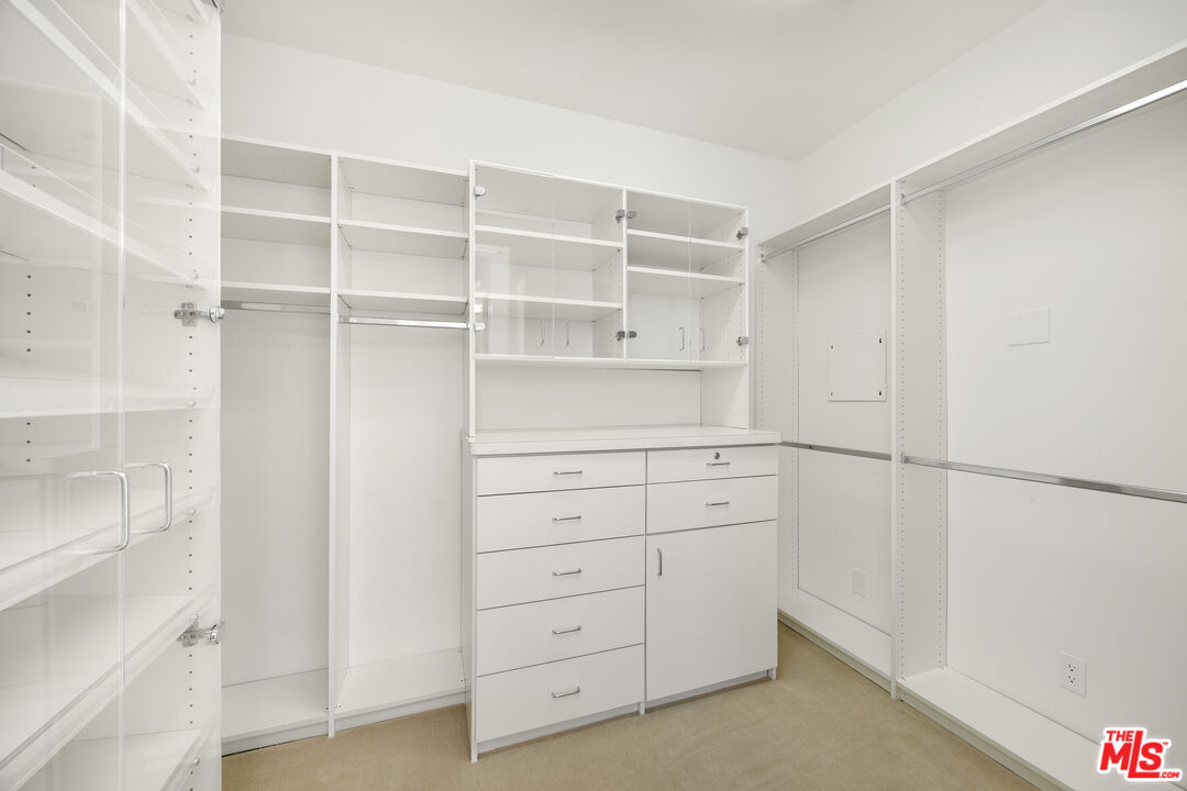 10380 Wilshire Blvd Unit: 404