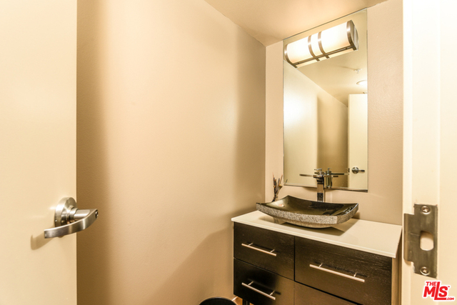 13700 MARINA POINTE DR Unit: 408