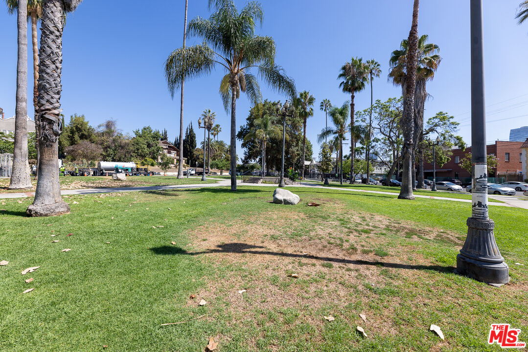 1420 Alvarado Ter Unit: 8