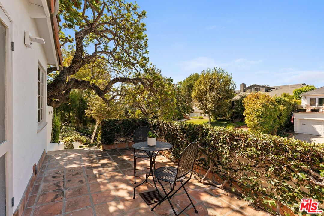 10320 Mississippi Ave