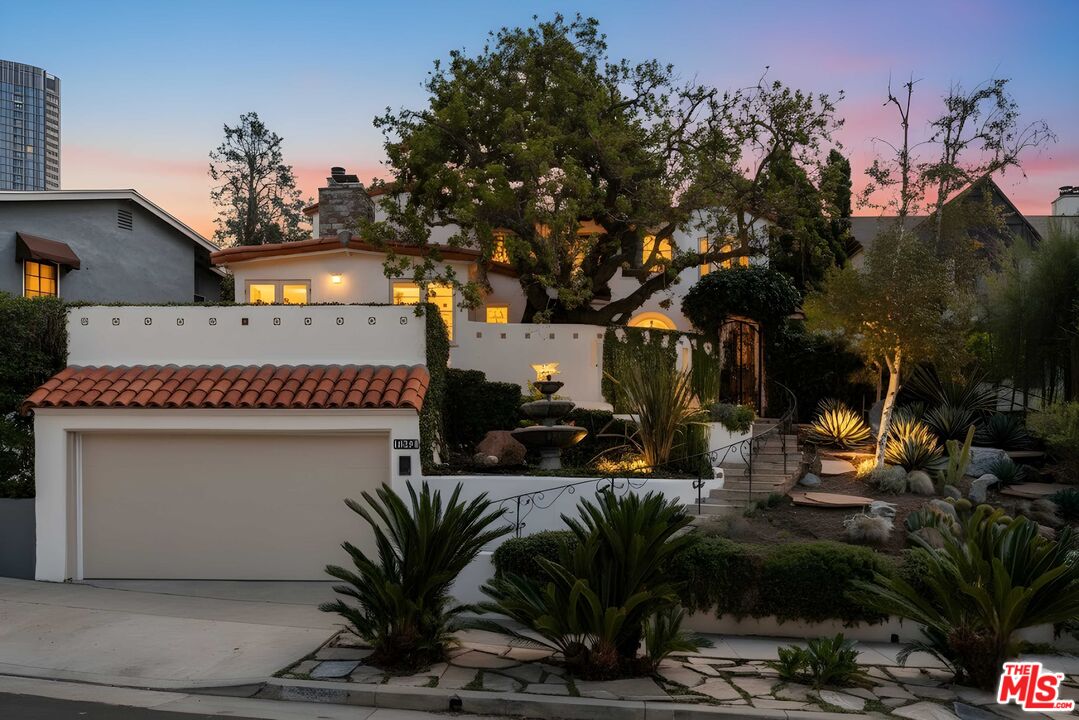 10320 Mississippi Ave