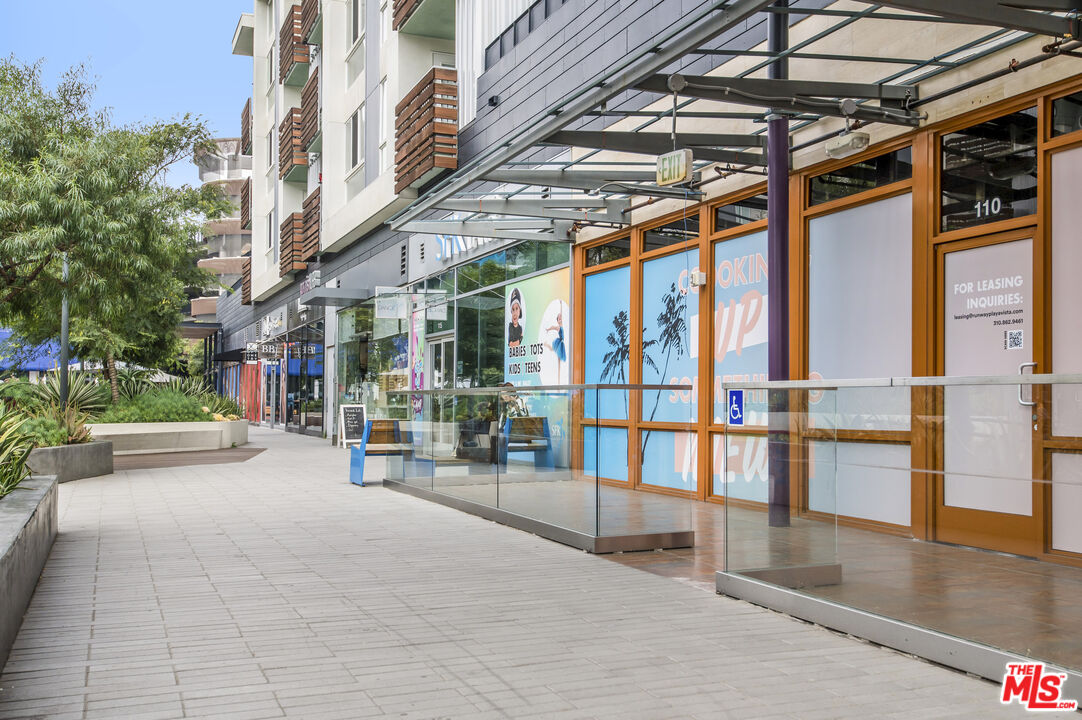 6021 Dawn Crk Unit: 12