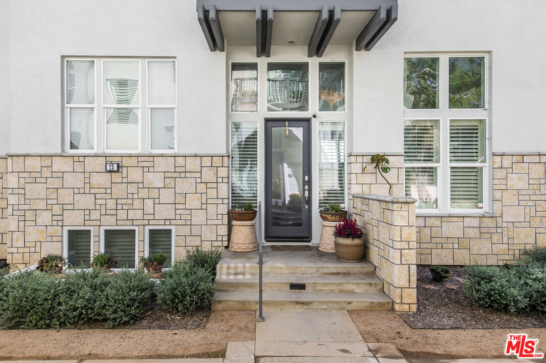 6021 Dawn Crk Unit: 12