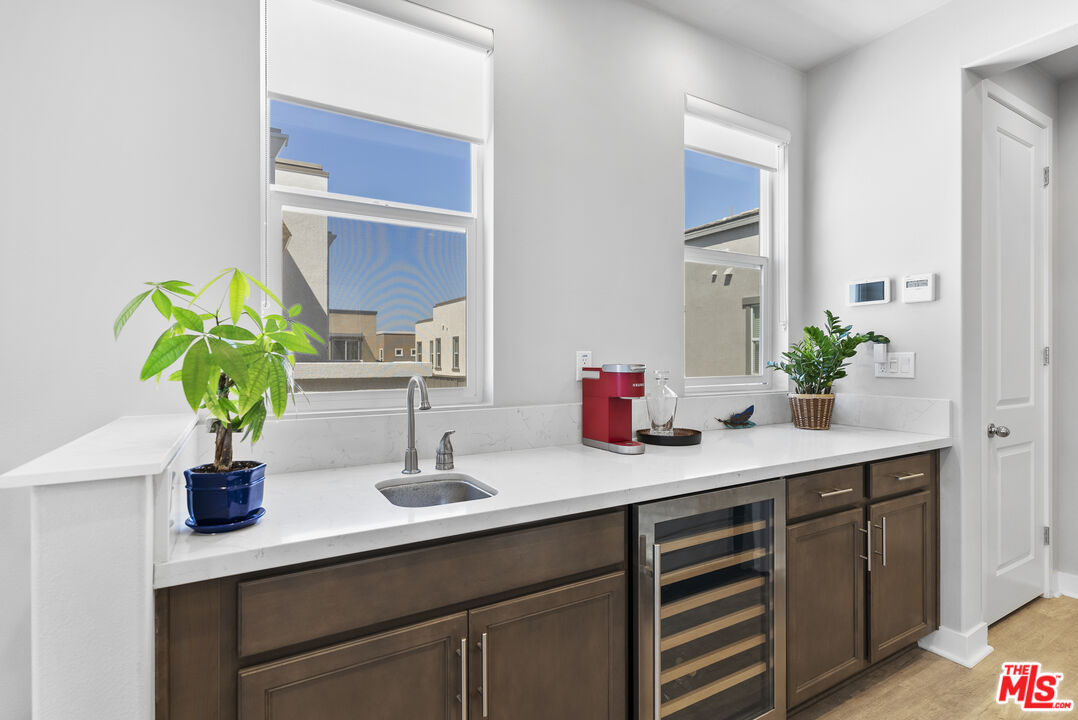 551 Daniel Freeman Cir