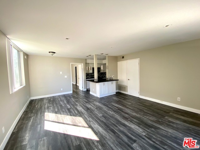 1529 S Bundy Dr Unit: 102