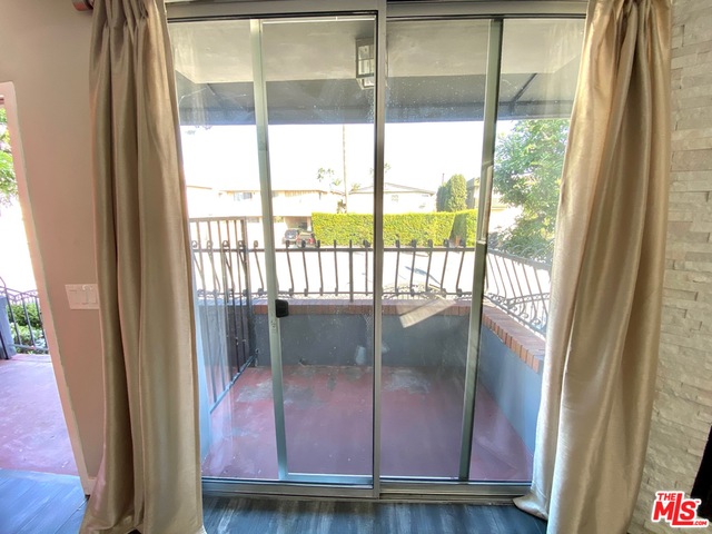 1529 S Bundy Dr Unit: 102