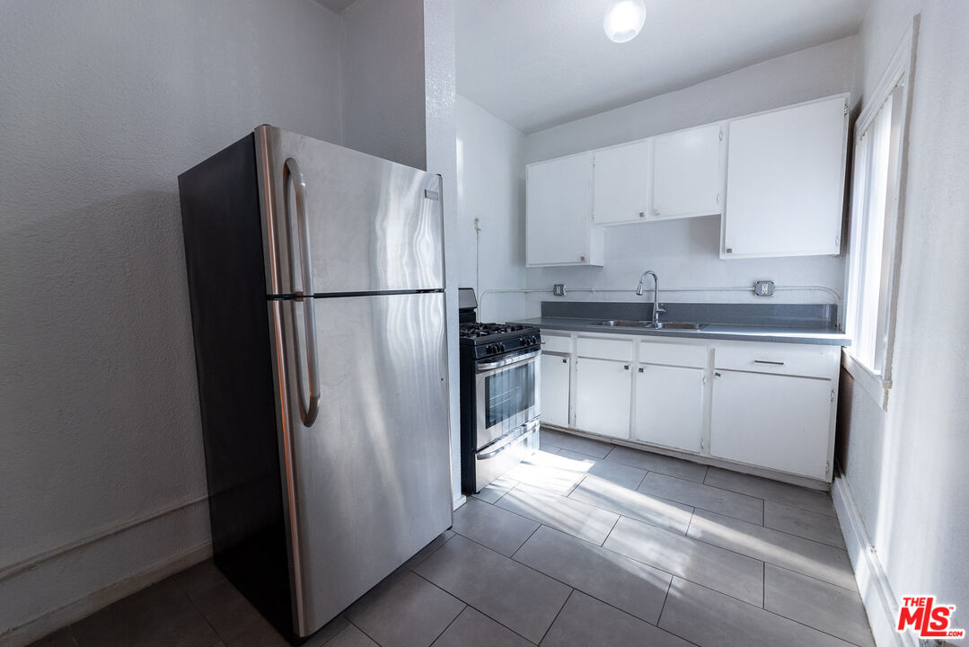 661 Shatto Pl Unit: 102