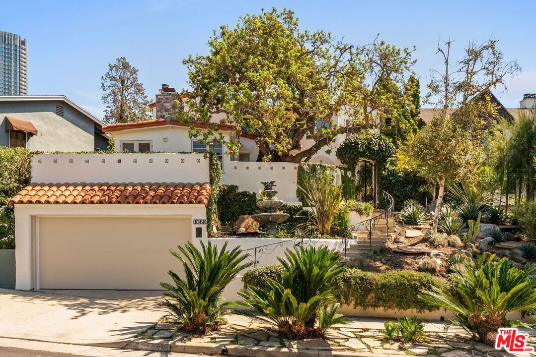 10320 Mississippi Ave