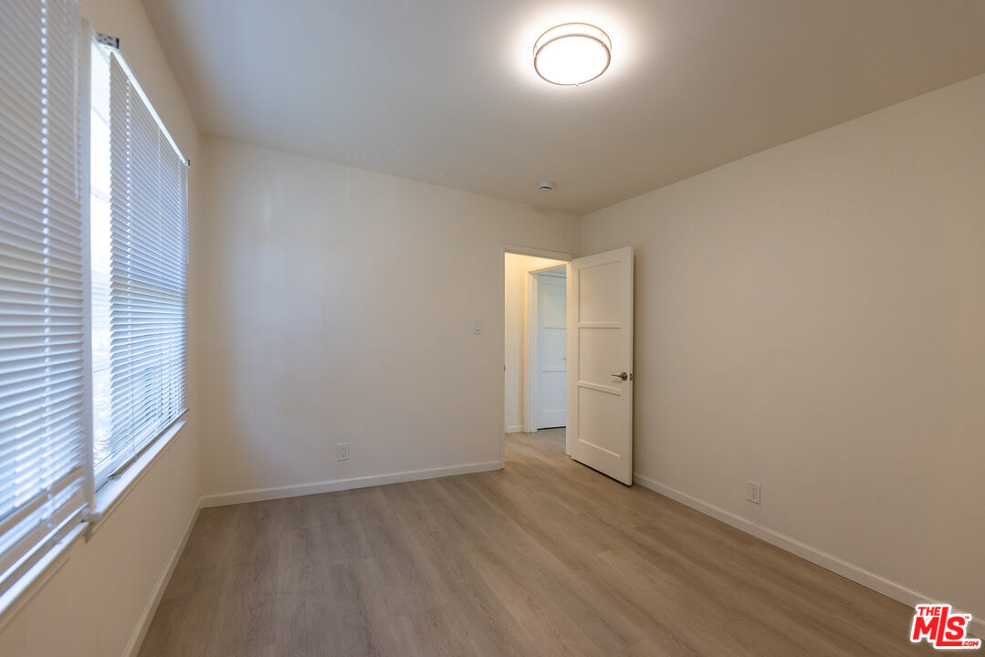 1940 S Robertson Blvd Unit: 1