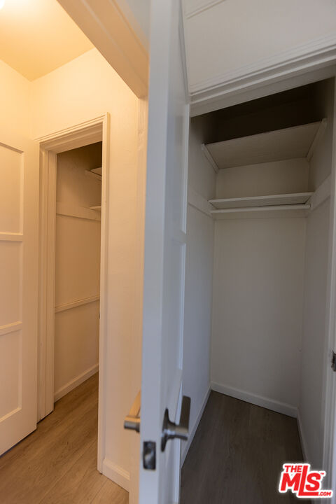 1940 S Robertson Blvd Unit: 1