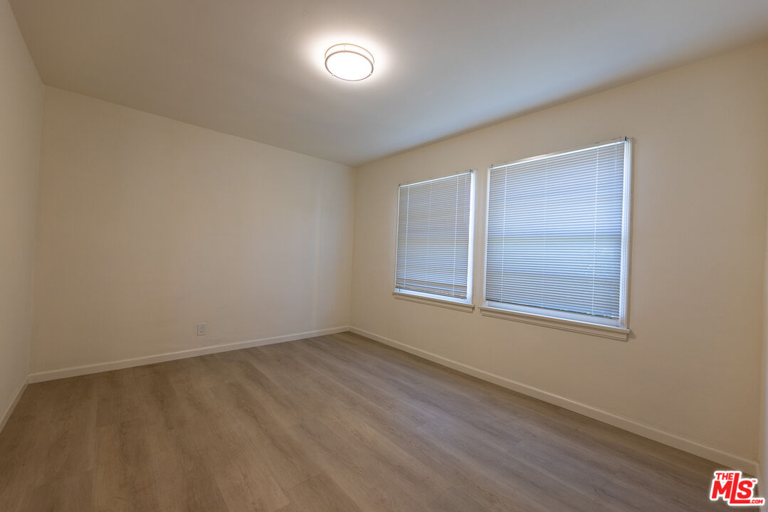 1940 S Robertson Blvd Unit: 1