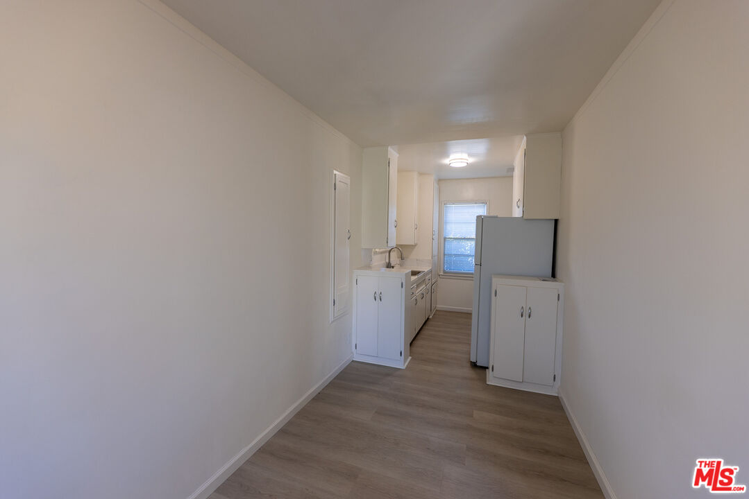 1940 S Robertson Blvd Unit: 1