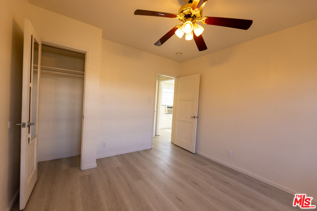 1940 S Robertson Blvd Unit: 9