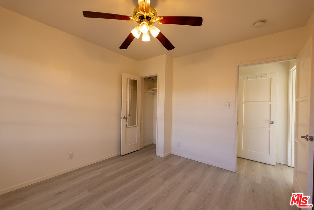 1940 S Robertson Blvd Unit: 9