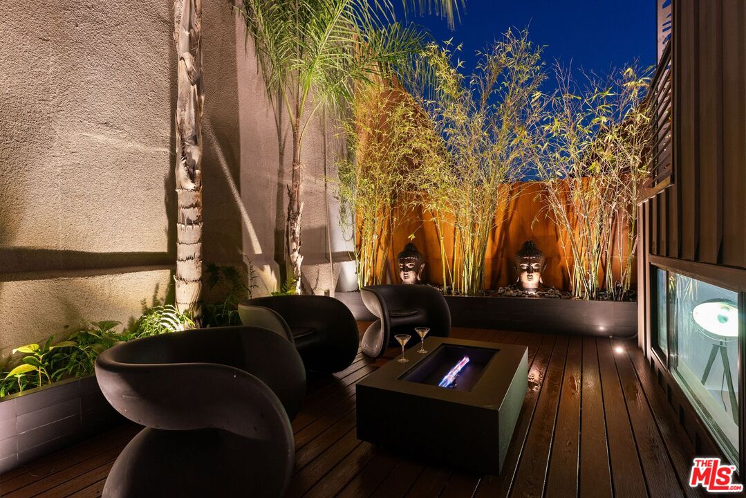 3601 Dixie Canyon Ave