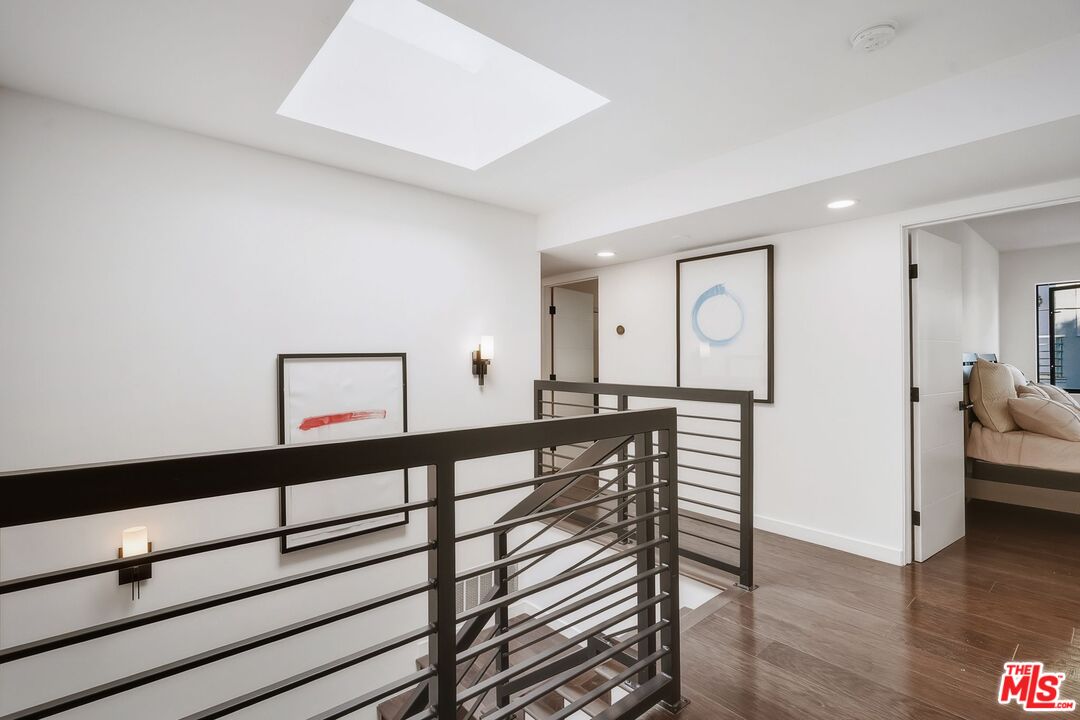 3601 Dixie Canyon Ave