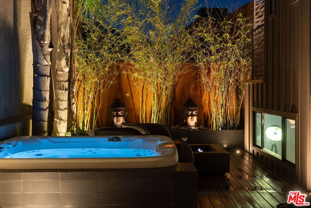 3601 Dixie Canyon Ave