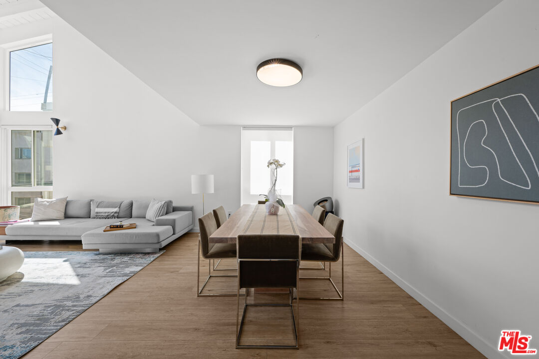 18 Privateer St Unit: 3