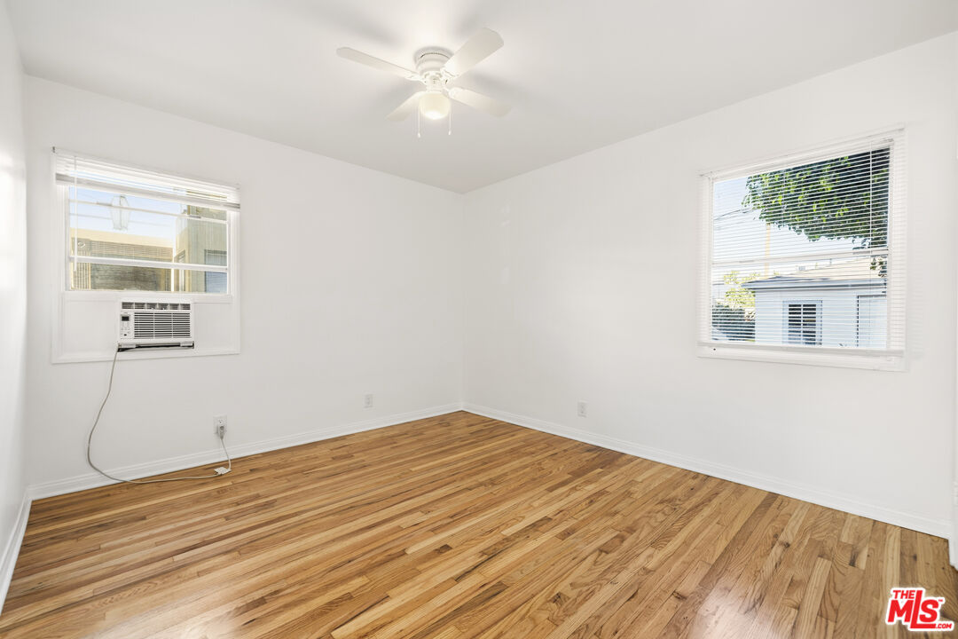 5324 Vantage Ave Unit: 2