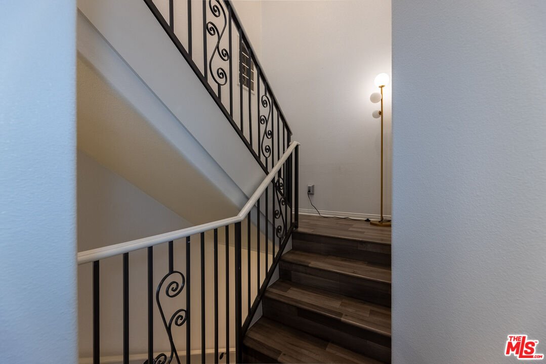 7301 W Manchester Ave Unit: 106