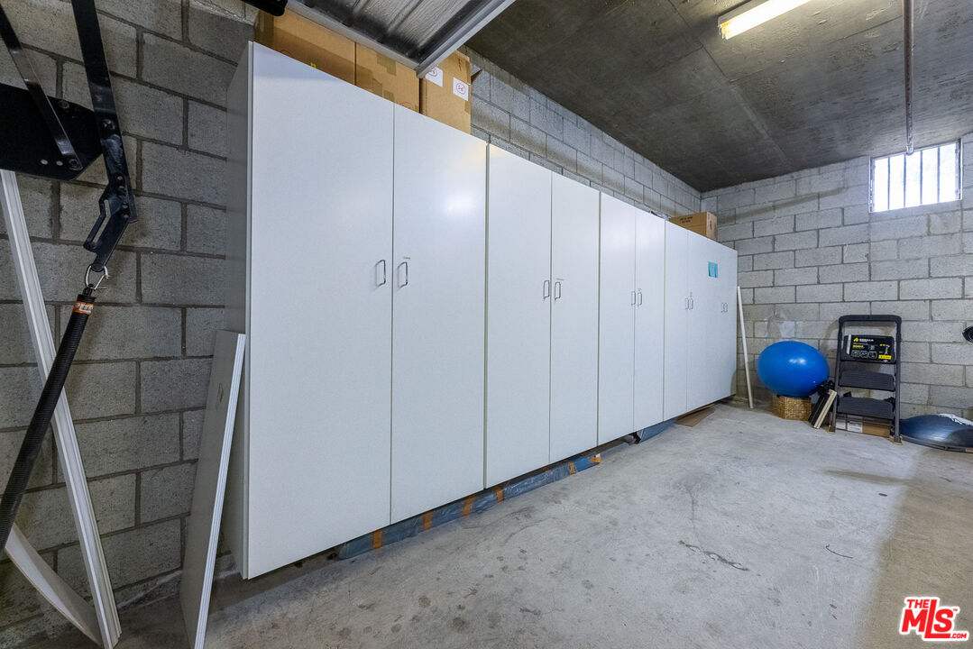 7301 W Manchester Ave Unit: 106