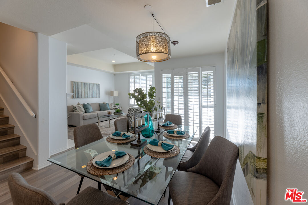 7301 W Manchester Ave Unit: 106