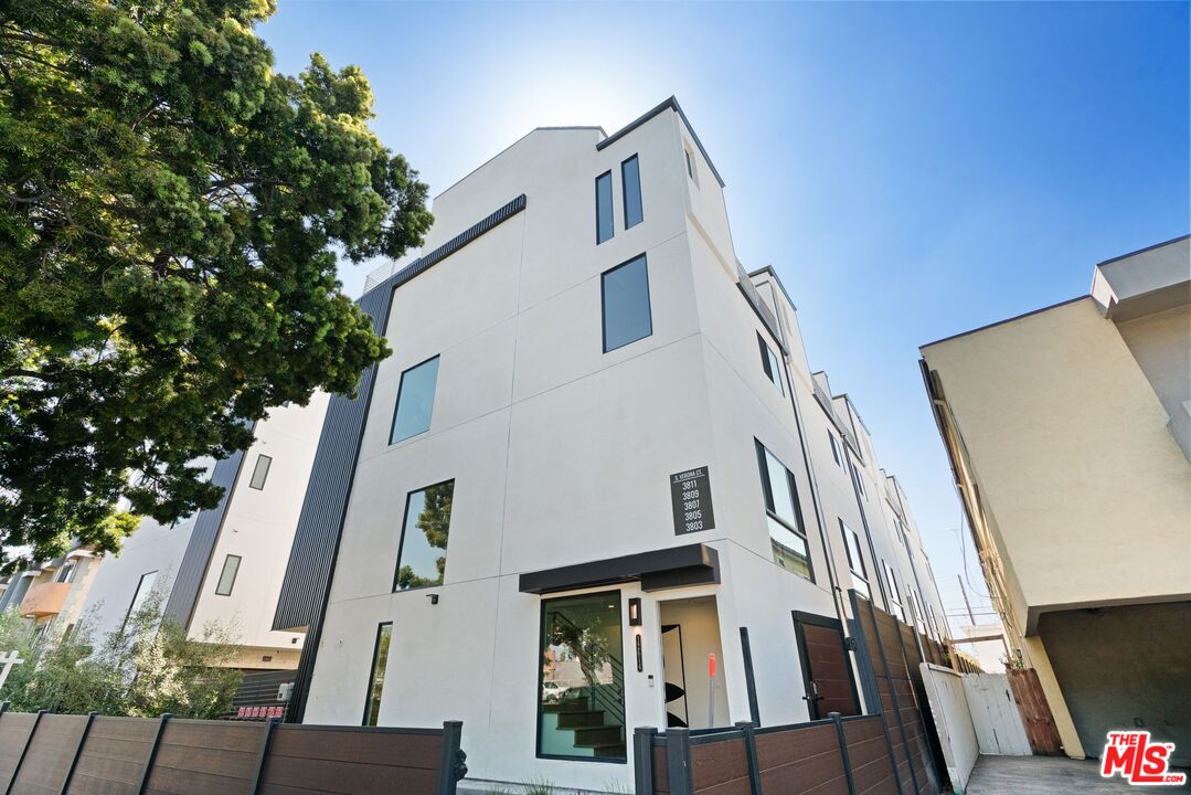 3805 S Verona Ct