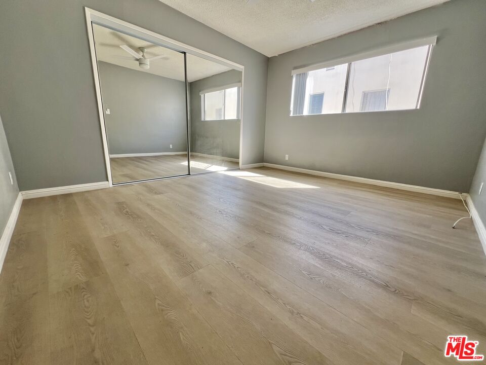 1426 S Orange Grove Ave Unit: 7