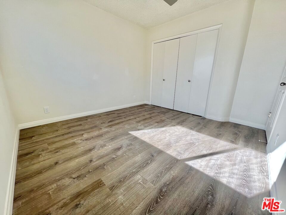 1426 S Orange Grove Ave Unit: 6