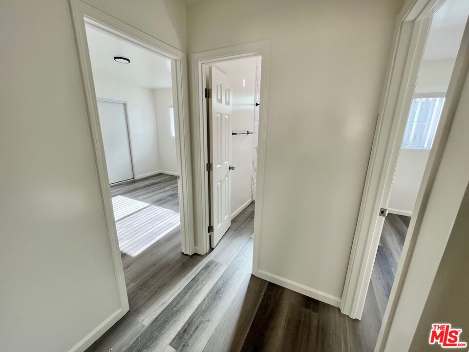 1426 S Orange Grove Ave Unit: 9