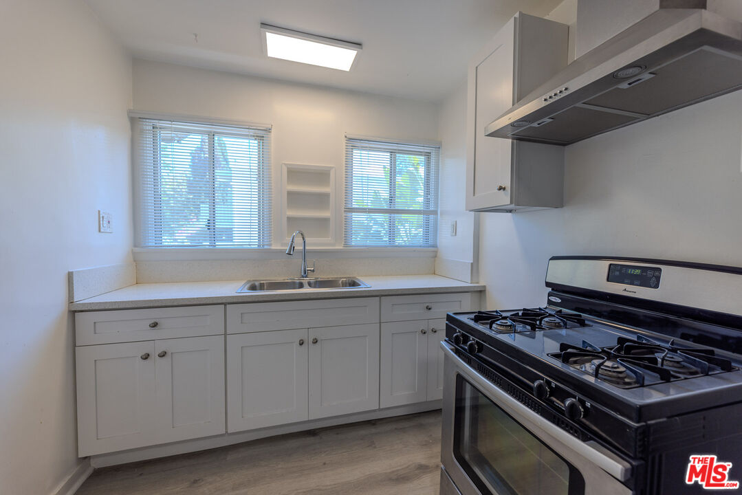1336 FRANKLIN ST Unit: F