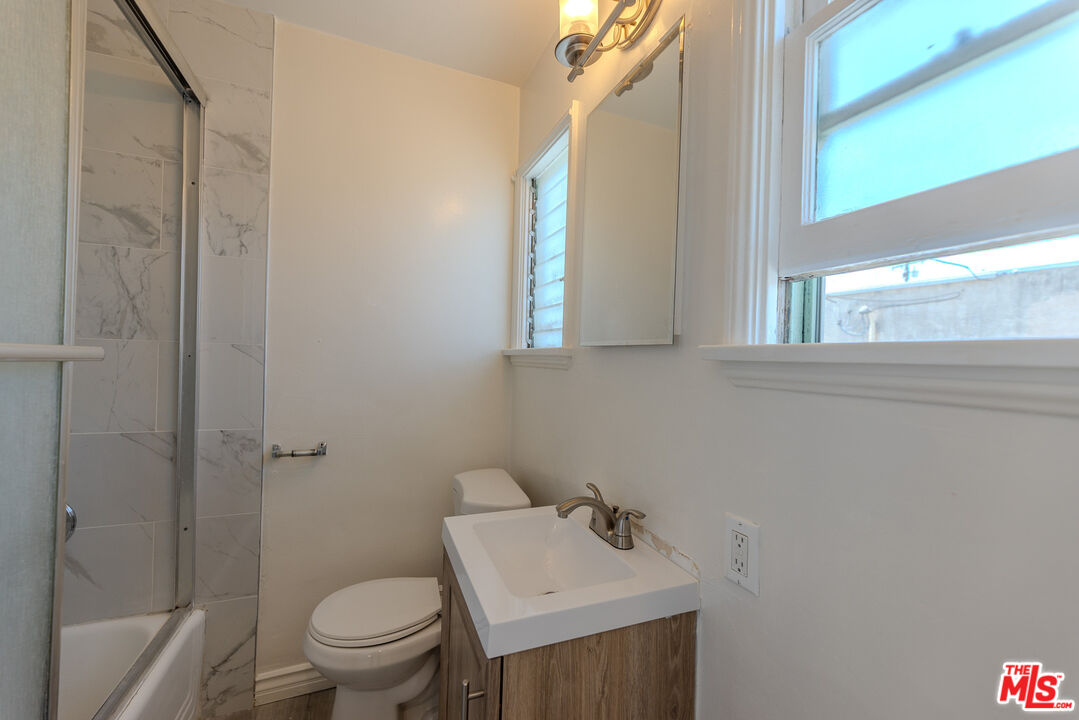 1336 FRANKLIN ST Unit: F