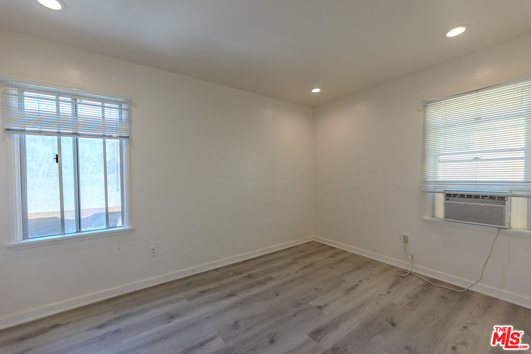 1336 FRANKLIN ST Unit: F