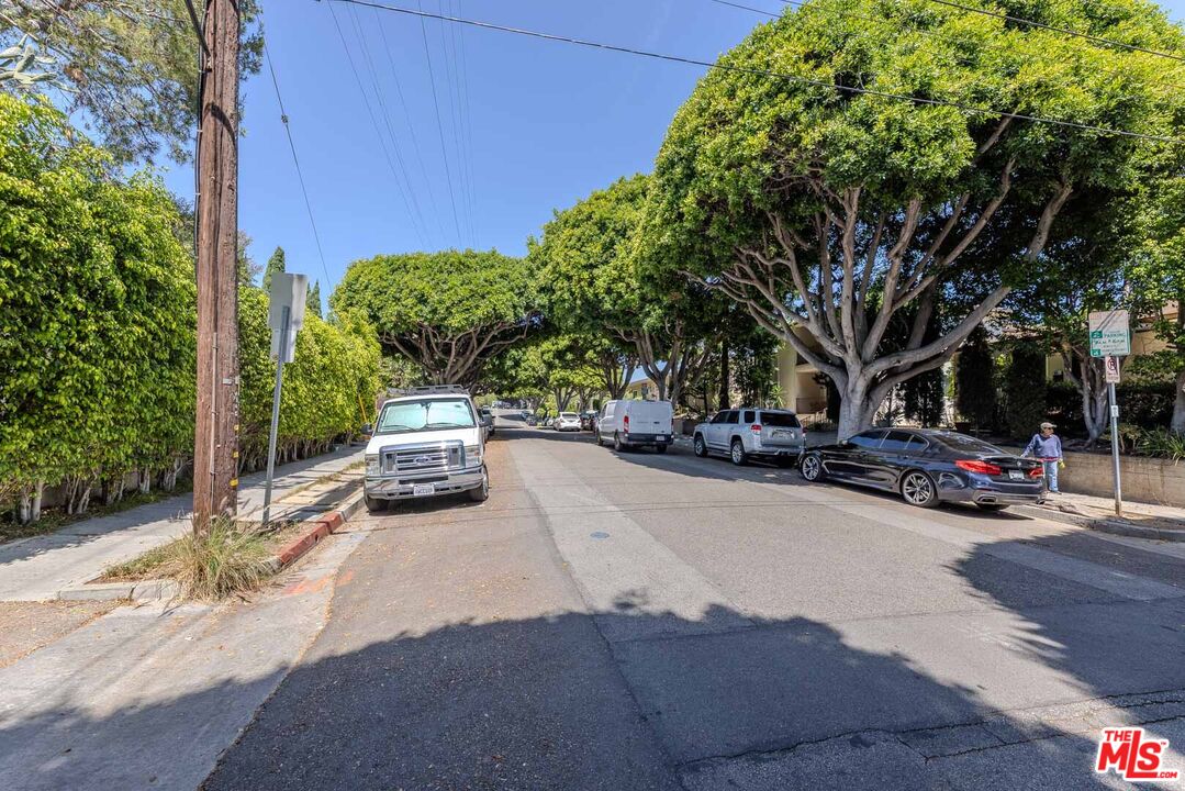 1336 FRANKLIN ST Unit: F