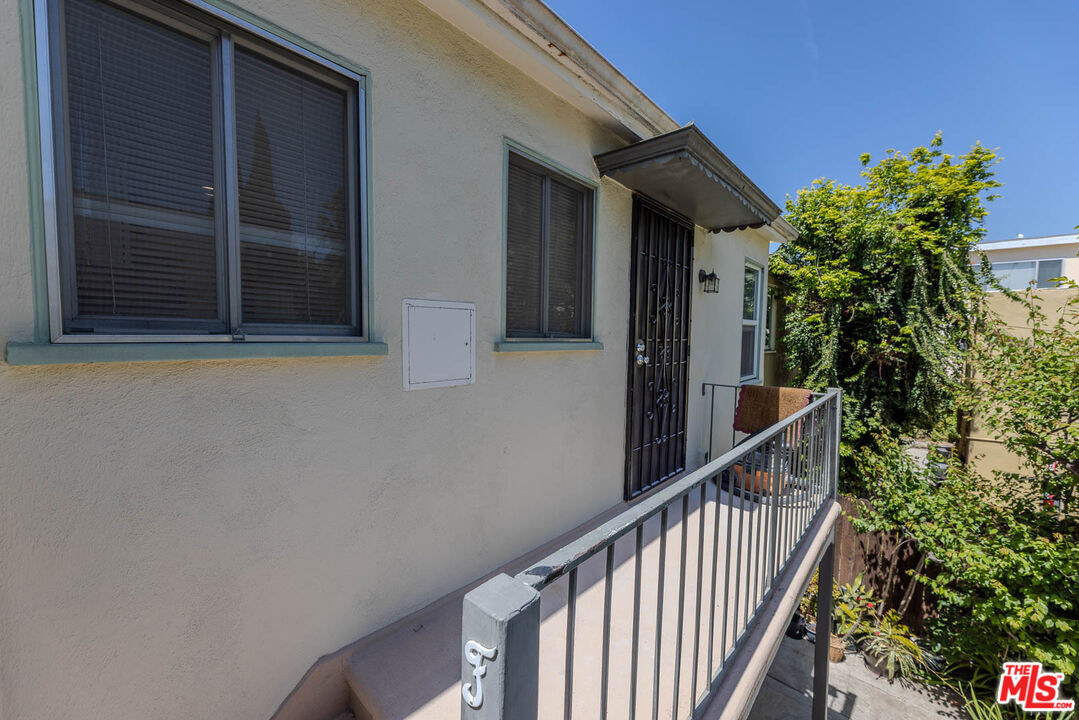 1336 FRANKLIN ST Unit: F