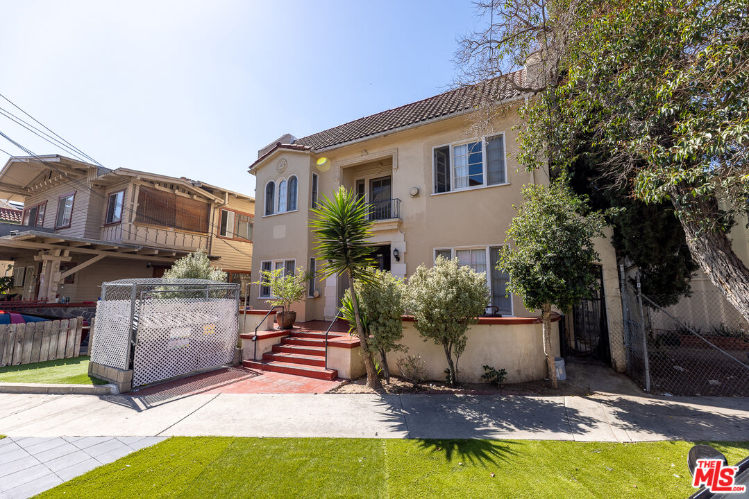 1420 Alvarado Ter Unit: 14