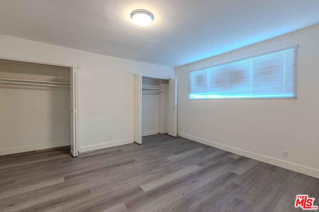 1930 S Robertson Blvd Unit: 7