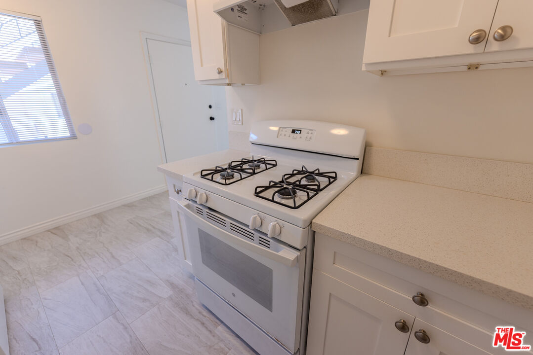 1828 16th St Unit: 1