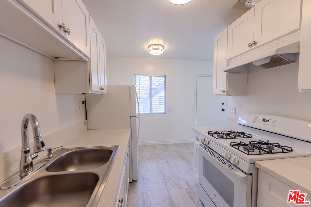 1828 16th St Unit: 1