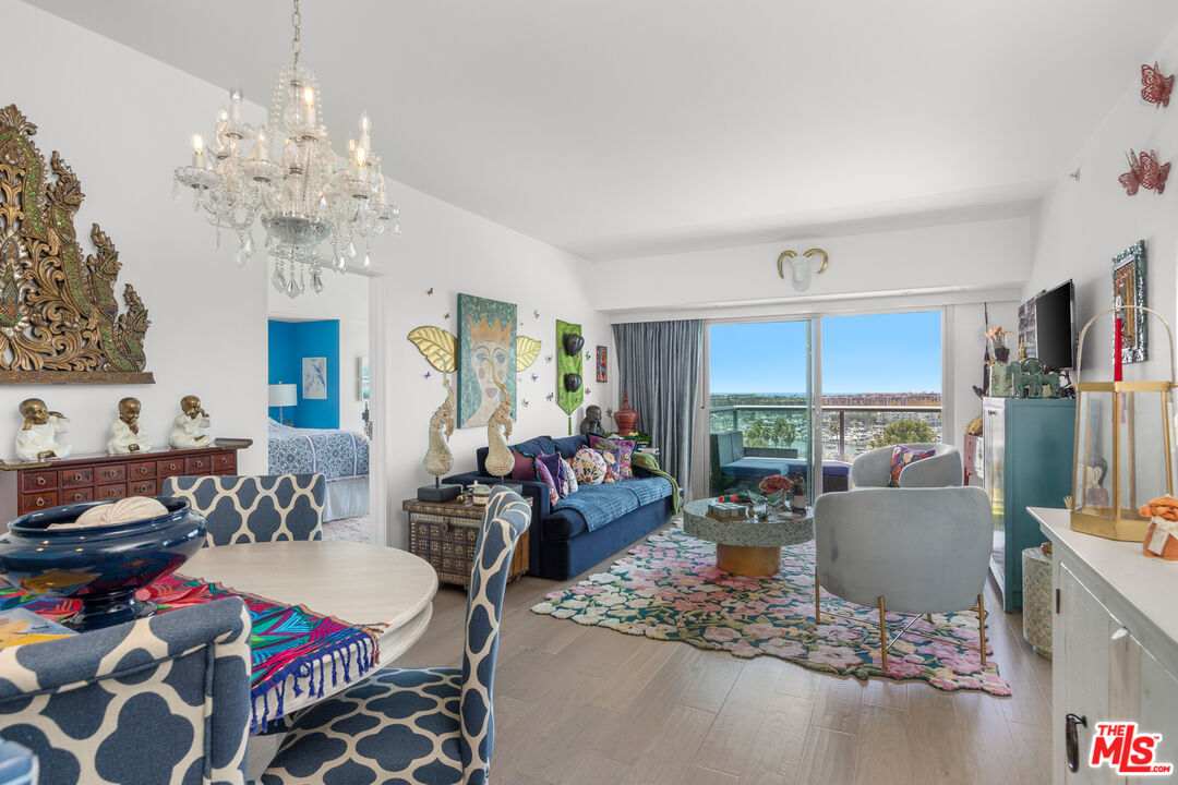13700 MARINA POINTE DR Unit: 1016