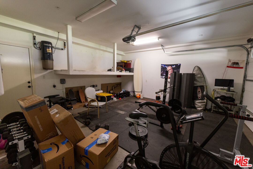 1912 Vanderbilt Ln Unit: C