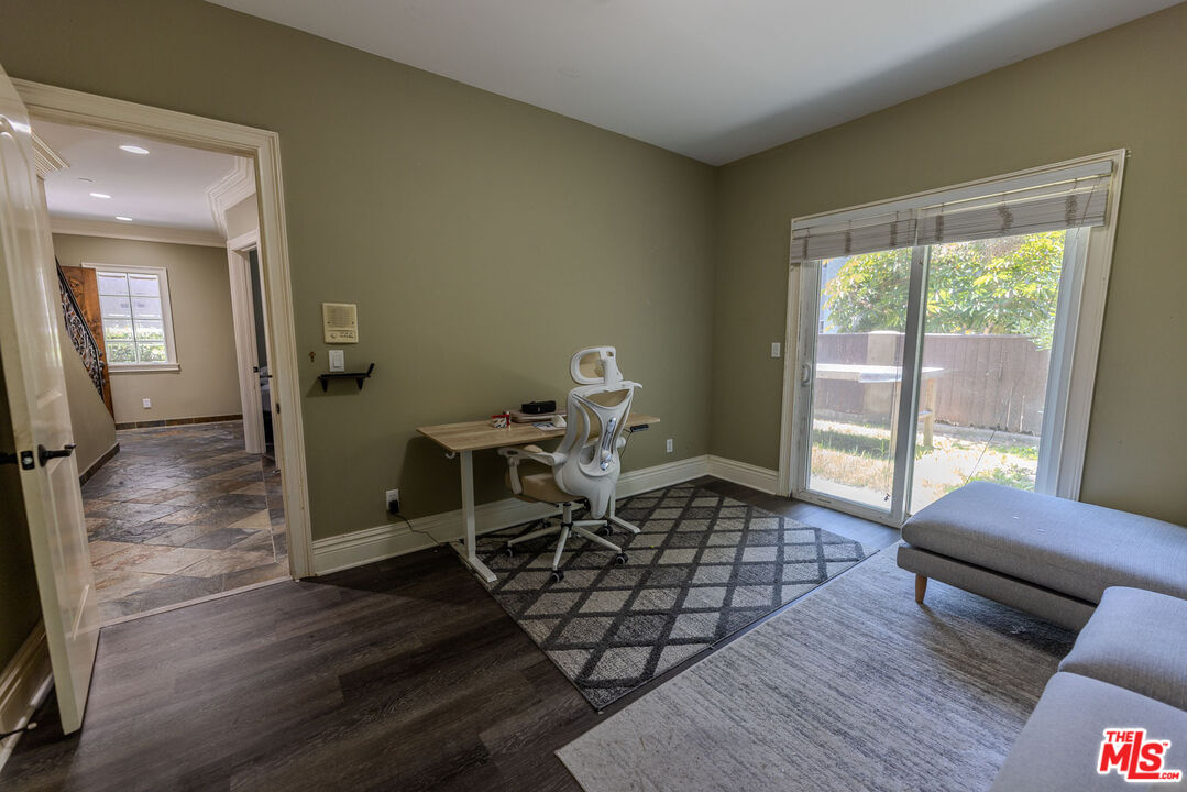 1912 Vanderbilt Ln Unit: C