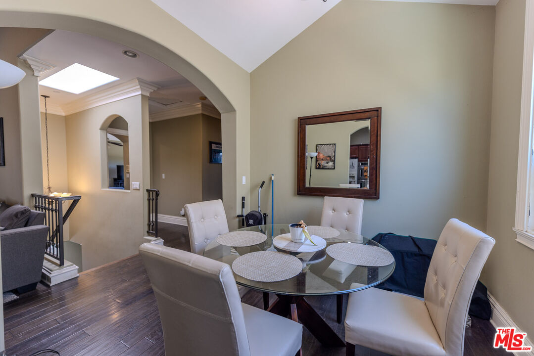 1912 Vanderbilt Ln Unit: C